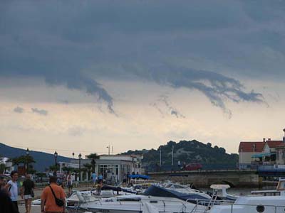 OTOK MURTER > Tisno > Wolkenspiel