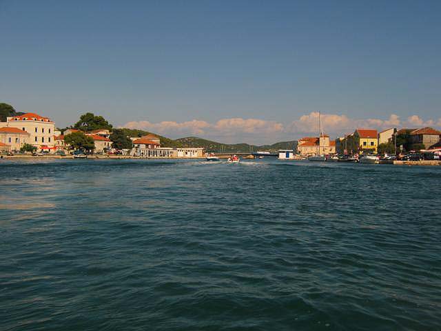 OTOK MURTER > Tisno