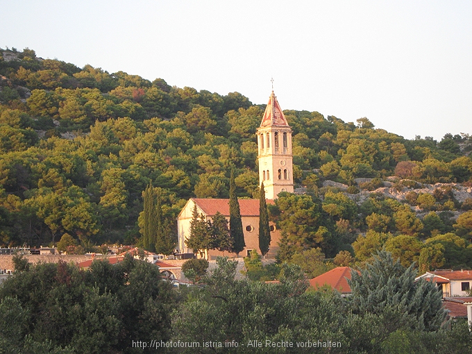 Otok Murter > JEZERA > Gospe od Zdravlja