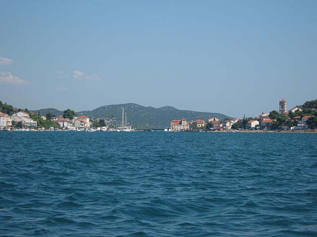 OTOK MURTER > Tisno