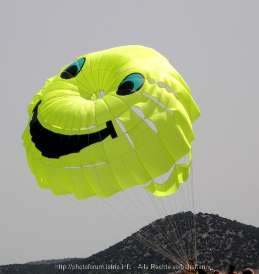 Parasail vor Tribunj