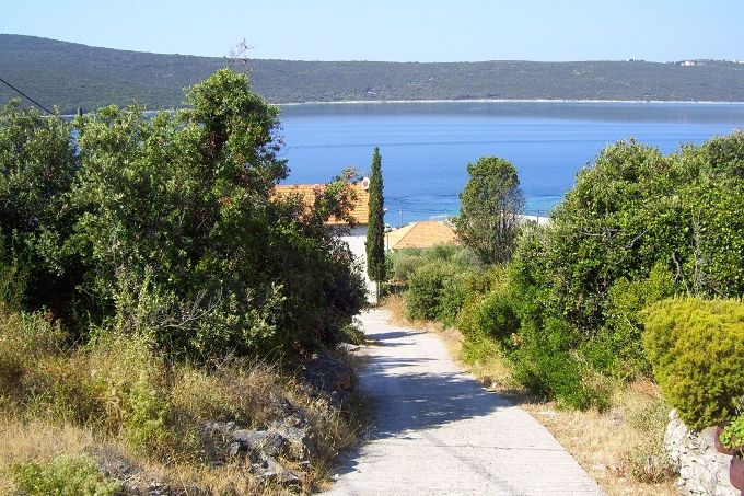 RIVANJ > Straße von Sv. Jelena zum Meer