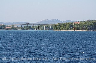 Brückenverbindung der Inseln Pasman und Ugljan