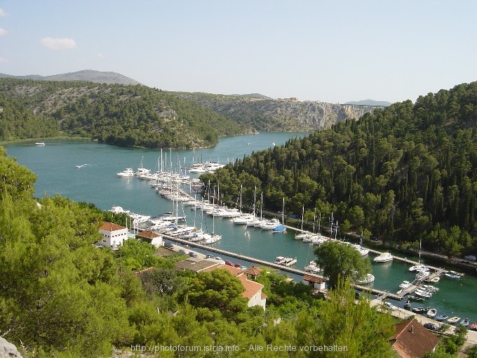 SKRADIN > Marina