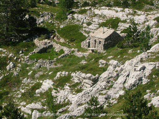 BIOKOVO Naturpark > Steinhaus im Biokovo