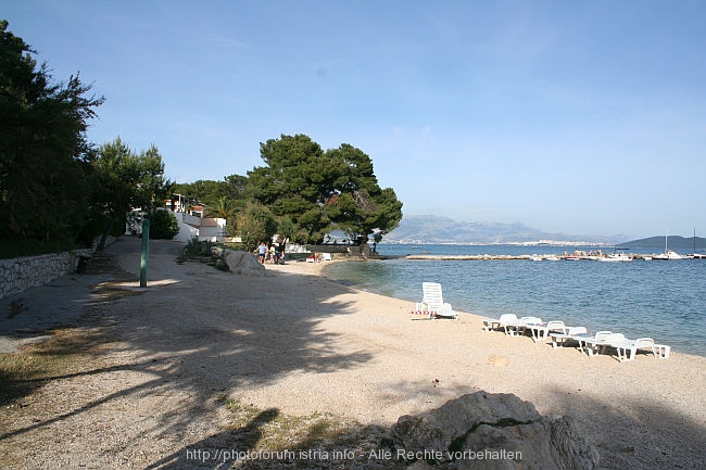 KASTELA > Hotel Resnik > Strand