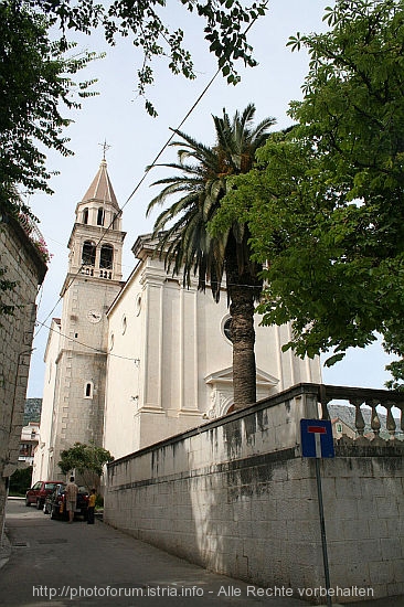 KASTEL KAMBELOVAC > Kirche