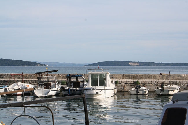 KASTEL LUKSIC > Hafen