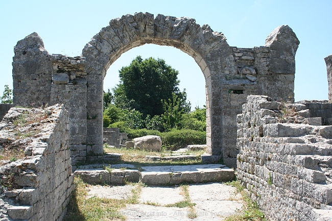 SALONA in Solin > Amphitheater