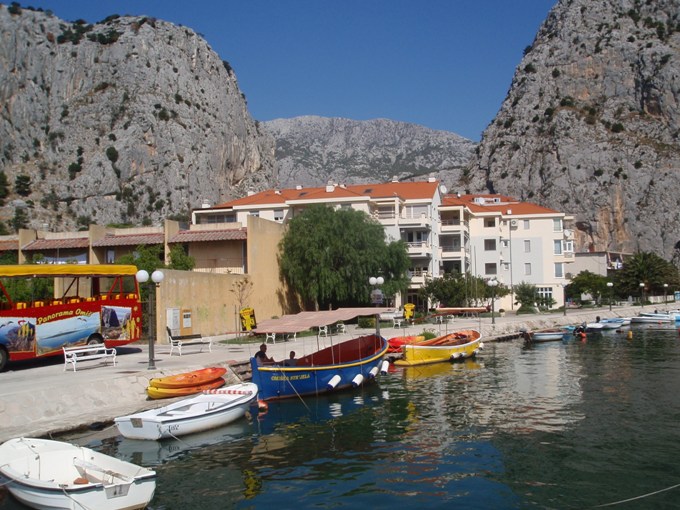 2012 Omis 3