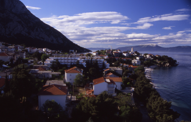 GRADAC > Bucht Bosac > Panorama bei Bura