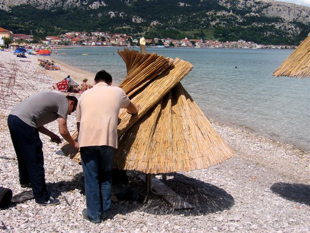 Hutmacher in Baska 5