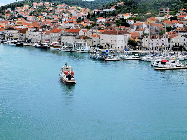 DALMATIEN: Trogir> Insel Ciovo