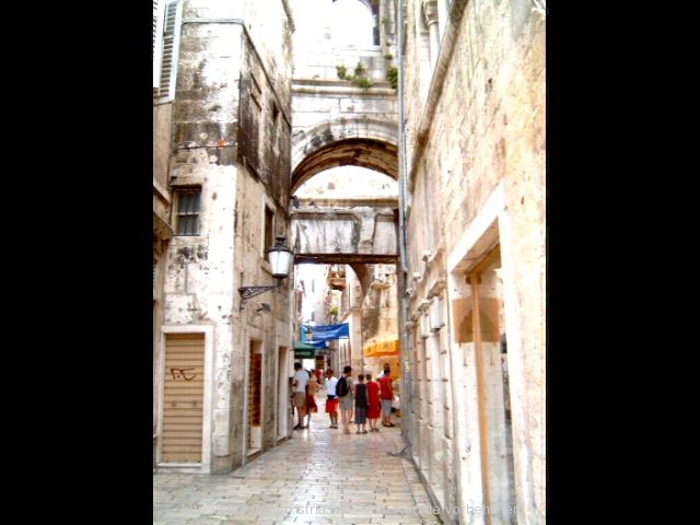 SPLIT > Diokletianpalast > Gasse