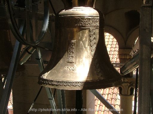 DIOKLETIANPALAST > Kathedrale Sveti Duje > Glockenturm - Glocke