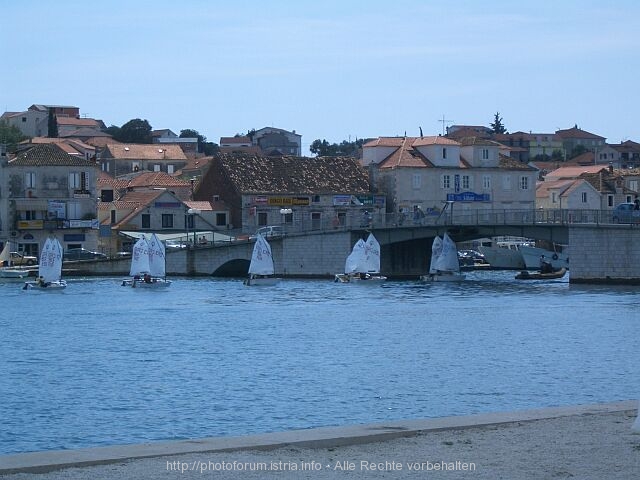 TROGIR > Trogirski kanal > Optimisten