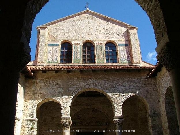 POREC > Euphrasius-Basilika > Basilika > Fassade