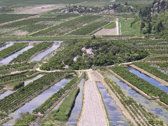 NERETVA > Bewässerungskanäle