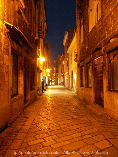 Porec by Night