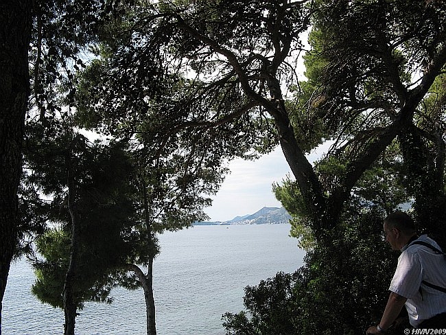 CAVTAT > Halbinsel Rat > Uferpromenade > Ausblick Dubrovnik