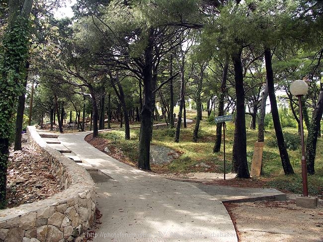 CAVTAT > Weg zum Mausoleum Racic > Geschichte und Impressionen vom Mausoleum