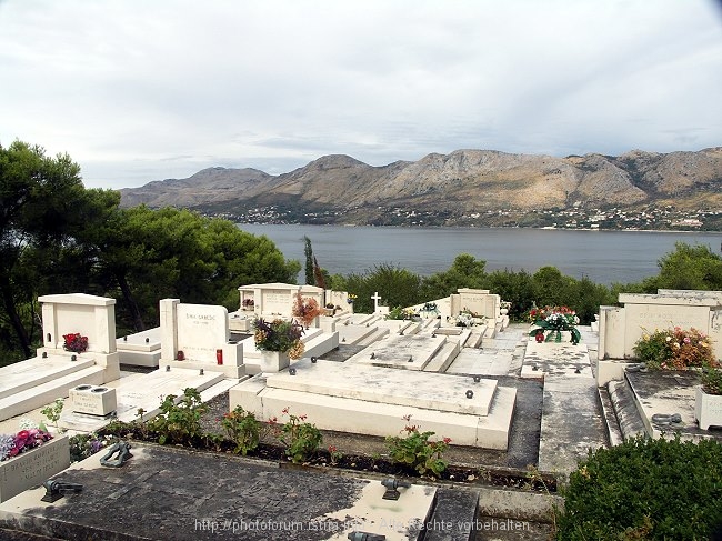 CAVTAT > Friedhof am Mausoleum Racic > Geschichte und Impressionen vom Mausoleum