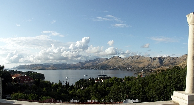 CAVTAT > Bucht Tiha > Ausblick auf die Bucht