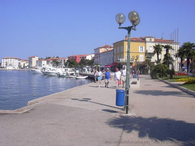 POREC > Hafen > Uferpromenade