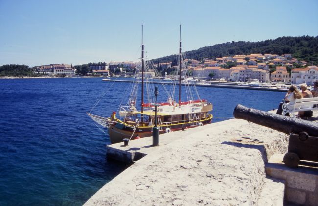 Otok KORCULA > Korcula > Transitfähranleger