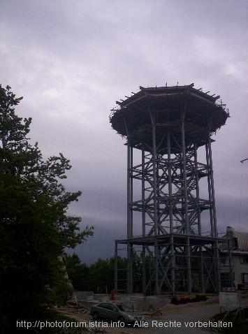 NATURPARK UCKA > Turm am Vojak