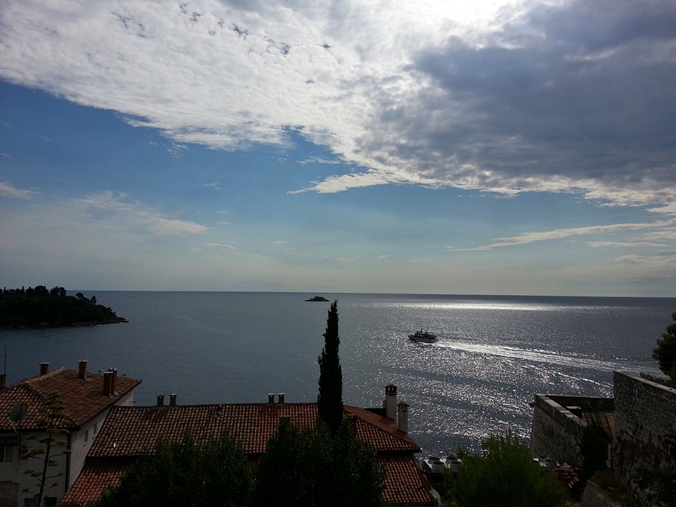 * Istrien: ROVINJ > Abendhimmel über der Adria