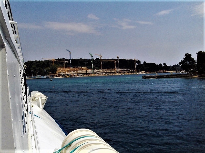 Istrien: ROVINJ > Blick vom Wasser