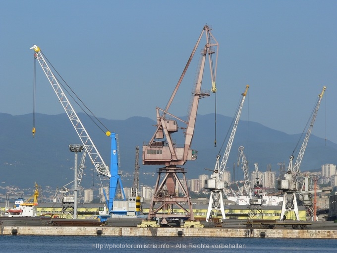 RIJEKA > Im Hafen von Rijeka