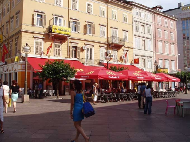 RIJEKA > Cuisine International - amerikanisch Essen