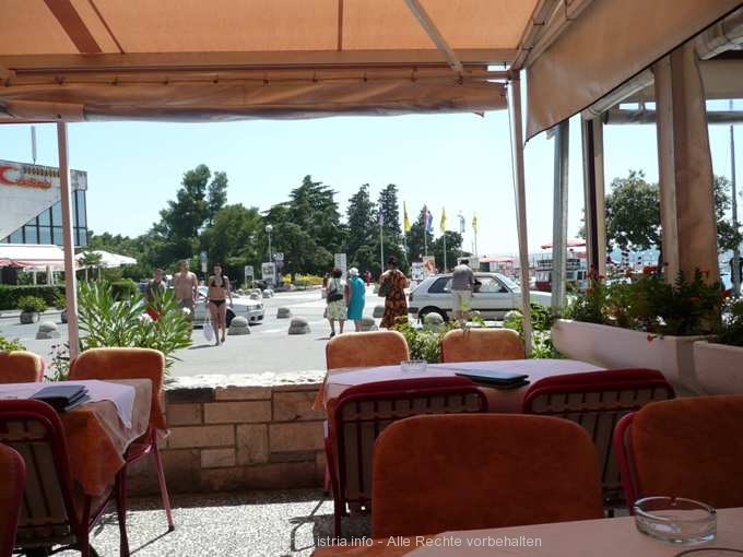 CRIKVENICA > Strandpromenade 2