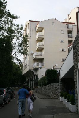 CRIKVENICA > Hotel Park (Seitenansicht)