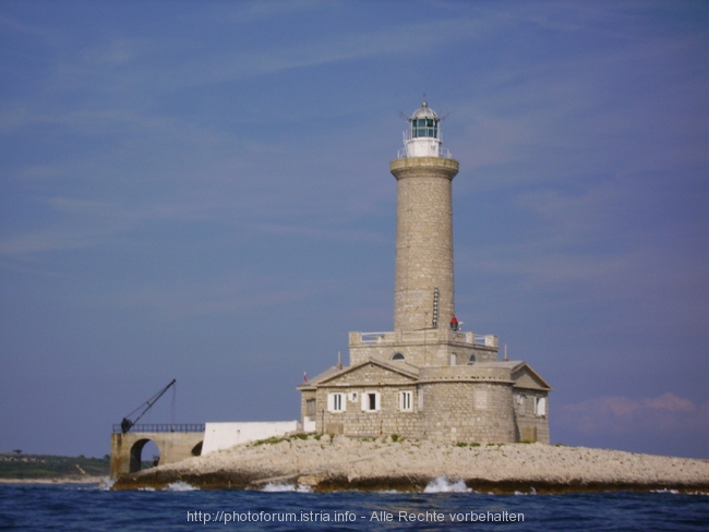 Premantura > Kap Kamenjak > Leuchtturm Porer