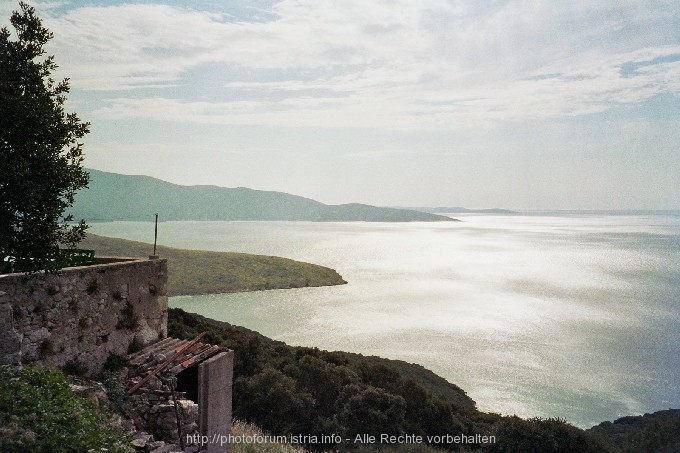 Ustrine mit Blick auf die nördliche Spitze von Losinj