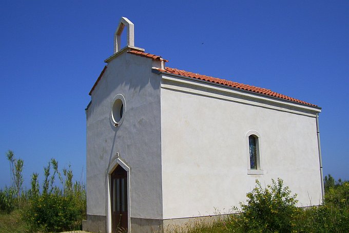 INSEL SUSAK > Kap Arat > Kapelle Mariä Verkündigung