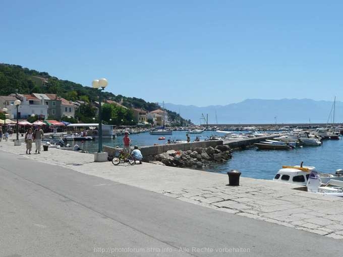 Baska, Hafen