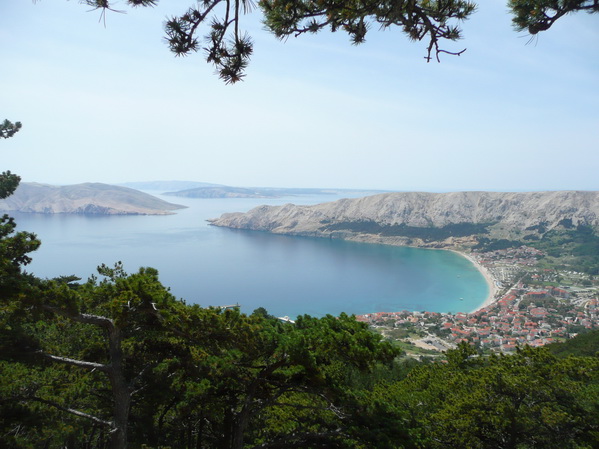 BASKA > Wanderung zum Hlam