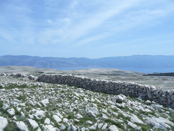 BASKA > Wanderung zum Hlam