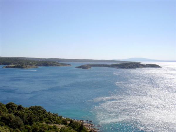 BUCHT VARDASKOLJ > Aussichtspunkt auf dem Weg von Lopar nach Supetarska Draga