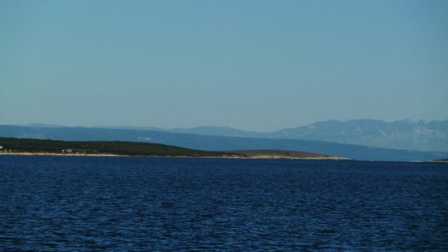 KVARNERIC > Blick zur Insel Cres und dem Velebitgebirge