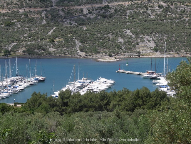 Otok CRES > Cres > Marina