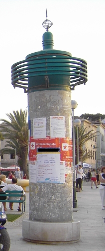 MALI LOSINJ > Littfasssäule als Leuchtturm