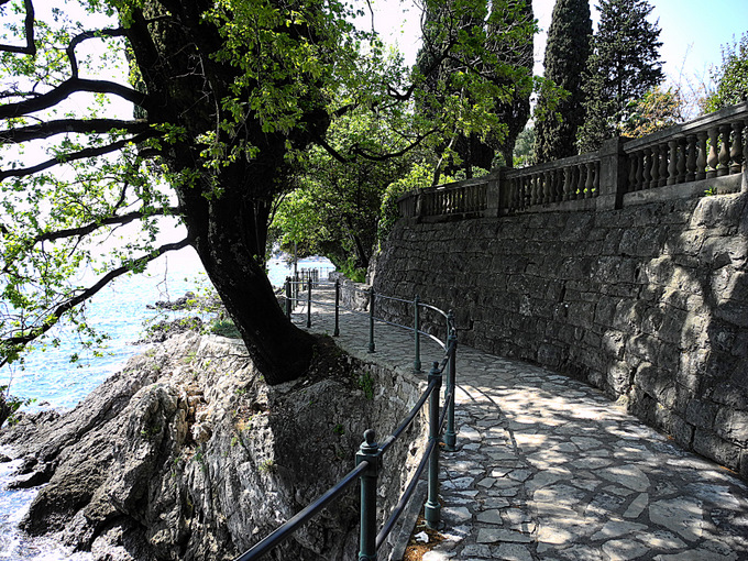 OPATIJA>Spazierweg am Ufer