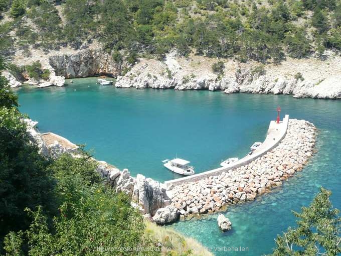 VRBNIK > Hafen