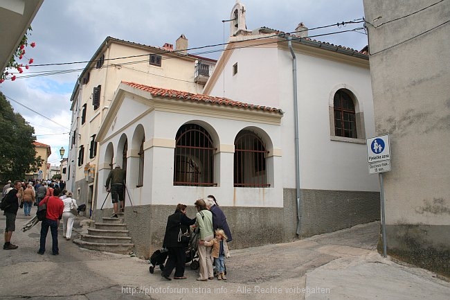 VRBNIK > Kirche des heiligen Antonius aus Padua