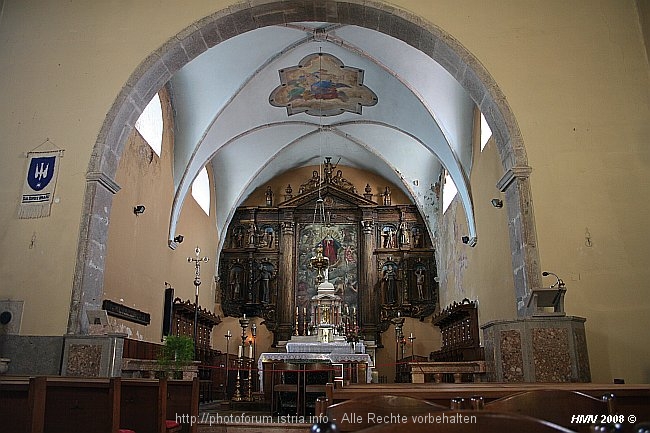 VRBNIK > Pfarrkirche der Hl Maria